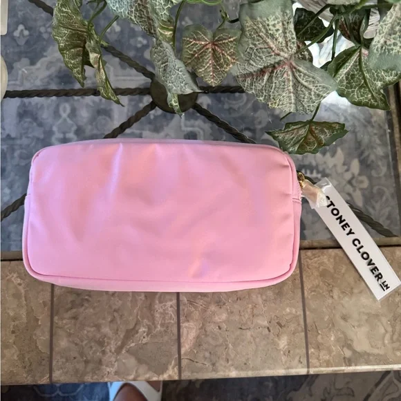 Stoney Clover Lane accessory bag - Picture 2 of 7